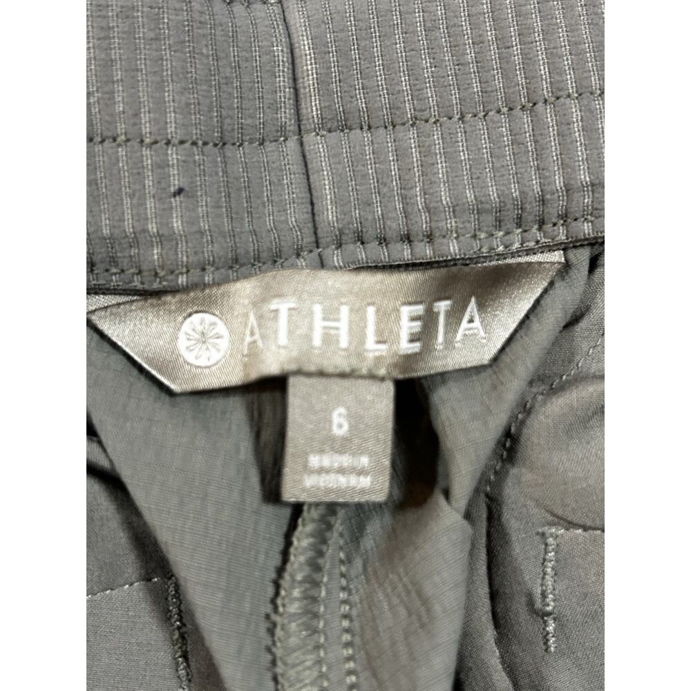 Athleta Light Gray Capri Pants Size 6 Low Rise Zip Leg Activewear - Picture 7 of 8